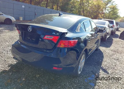 2013 Acura Ilx 2.0L из США, поврежденный, VIN 19VDE1F54DE002643